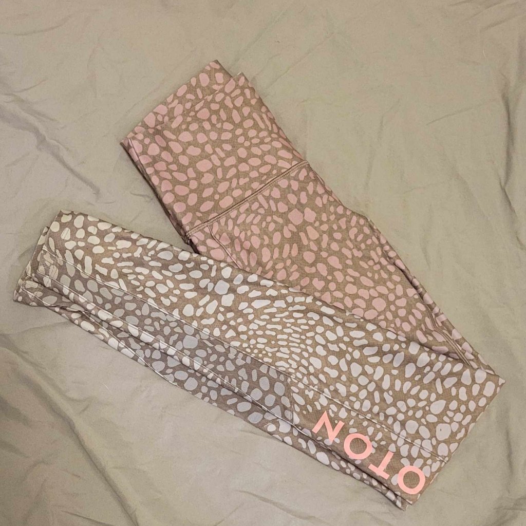 Peloton With Riverstone Legging
